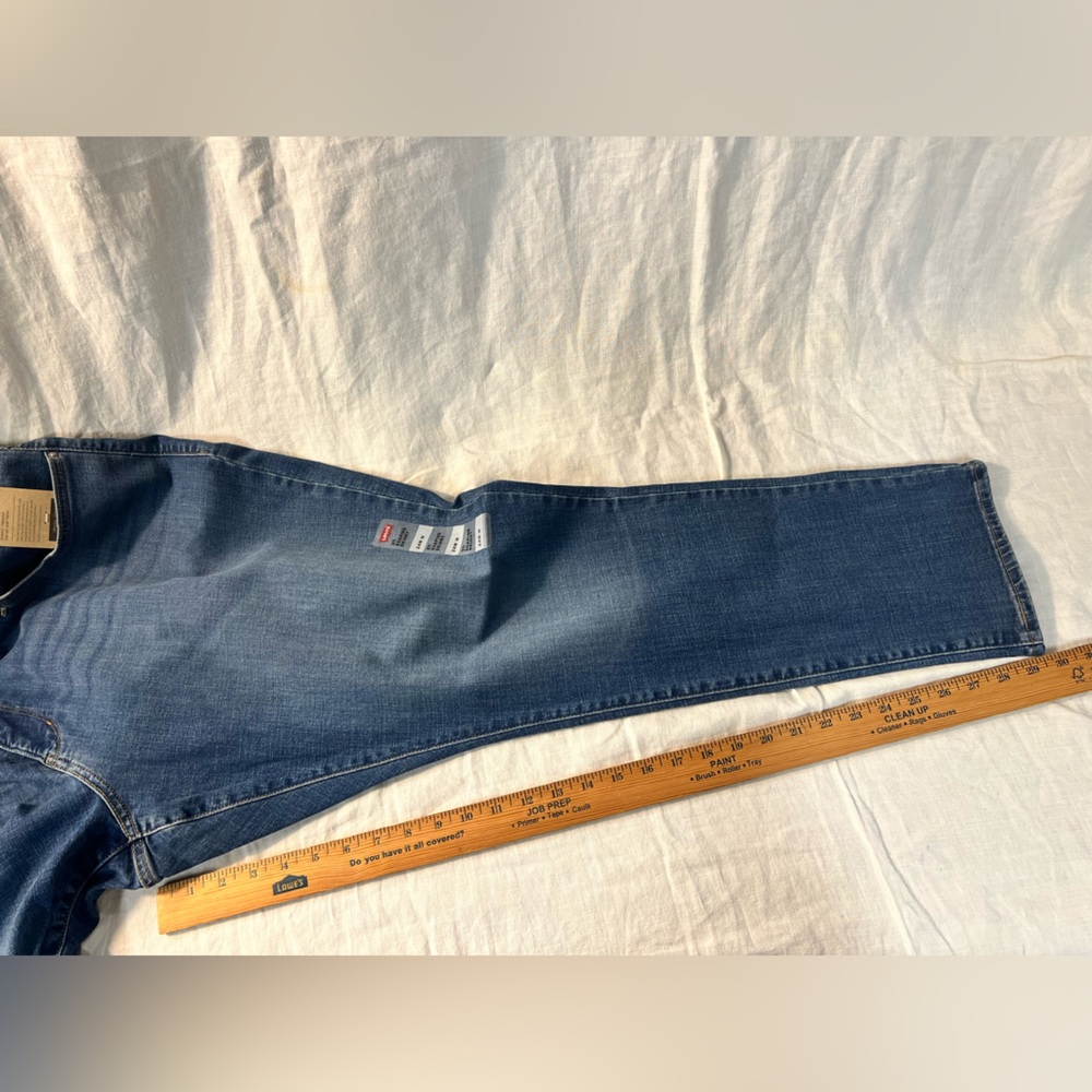Levi’s 311 shaping skinny hypersoft jeans - Picture 10 of 16